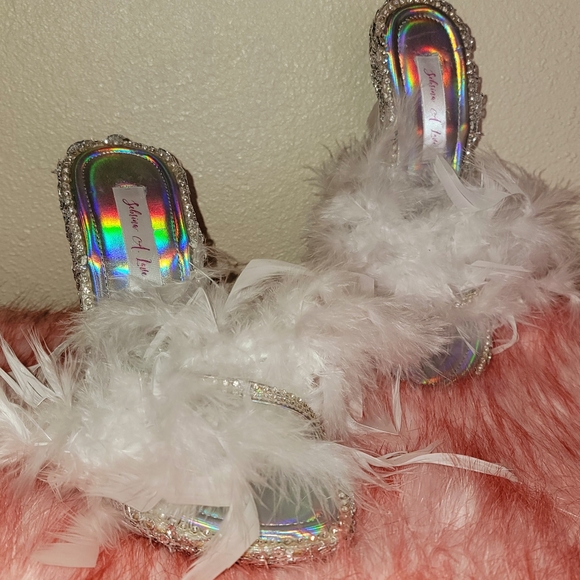 Custom Order "TAWNY MARIE" White Feather Crystal Lace Wedding Mule Heels - Picture 4 of 6